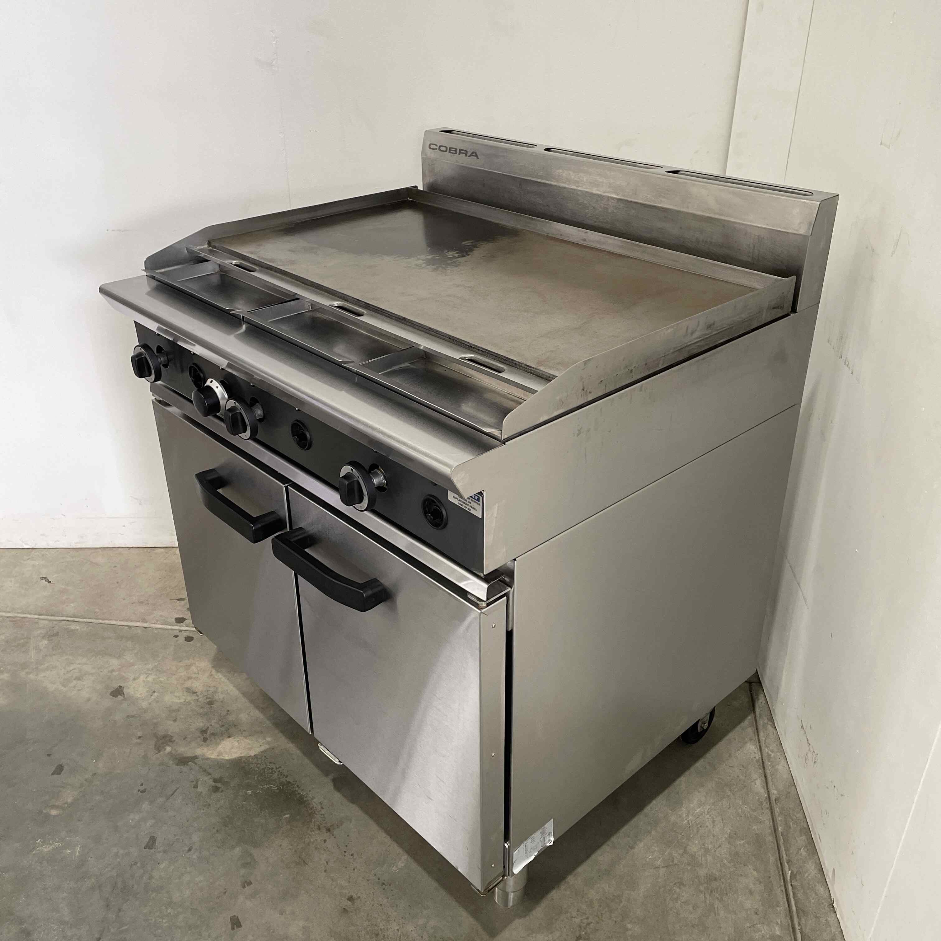 900mm Griddle Oven Range