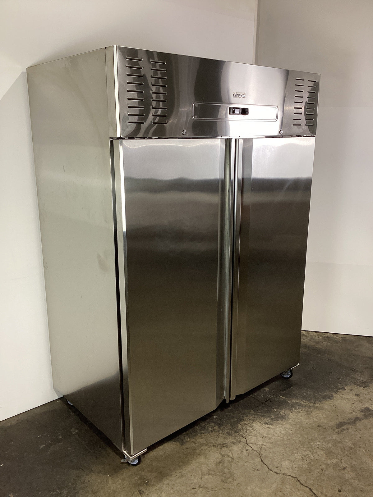 Airex AXF-URGN-2 C1 Upright Freezer