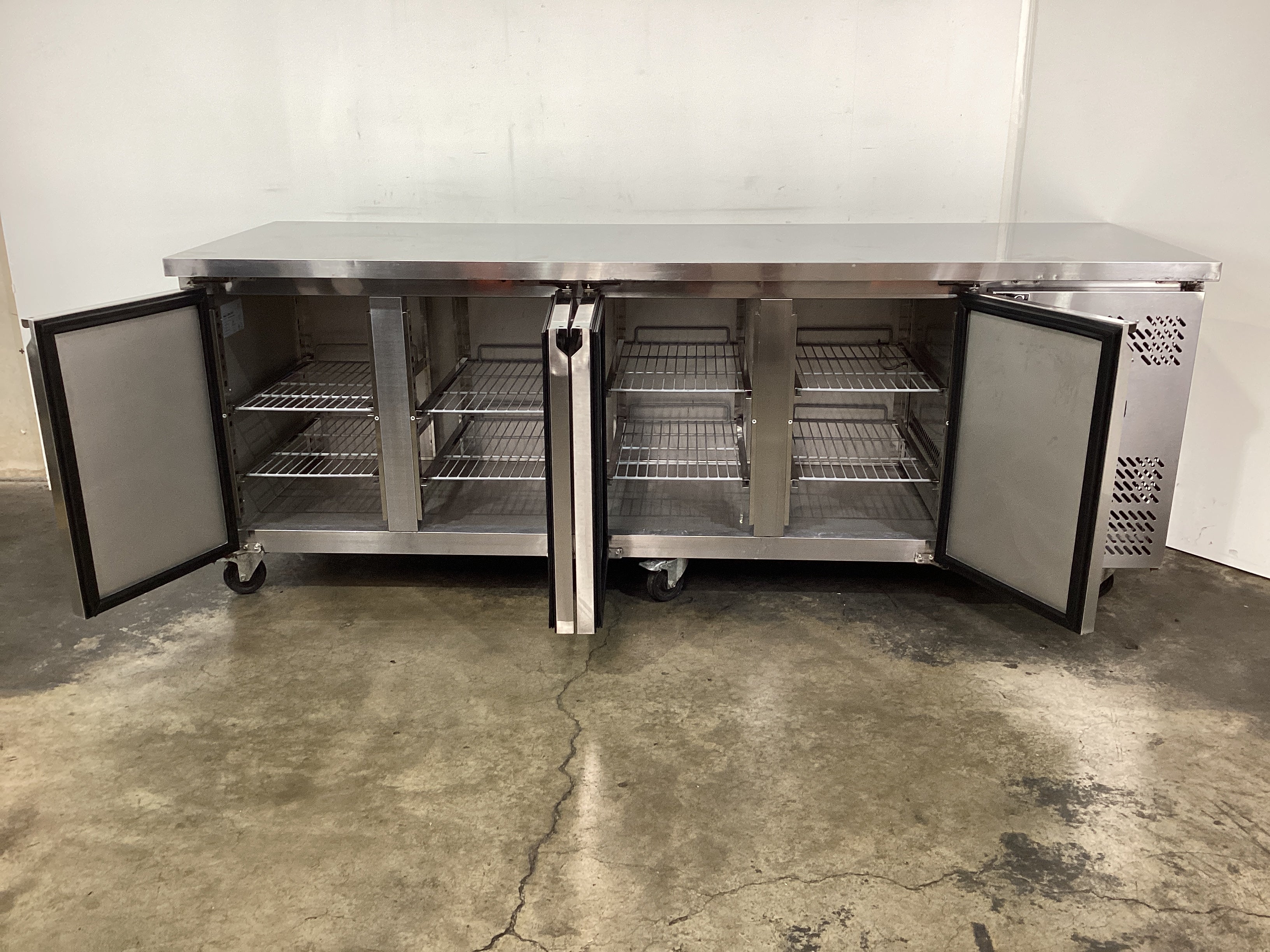 AG Equipment AG-GNX4100TN Undercounter Fridge