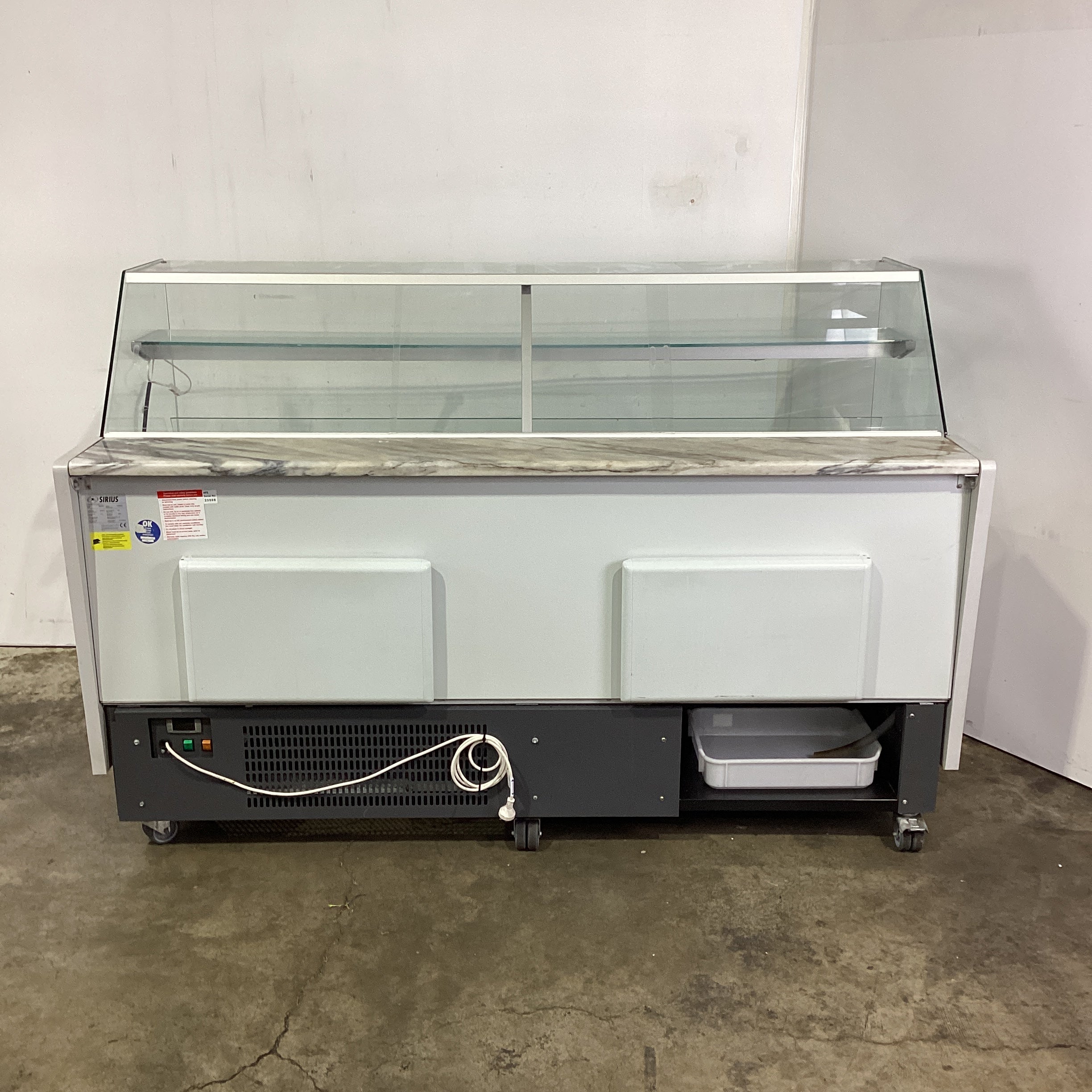 AFE Artisan Vitrina Beta 11 Lux 2000 Deli Display